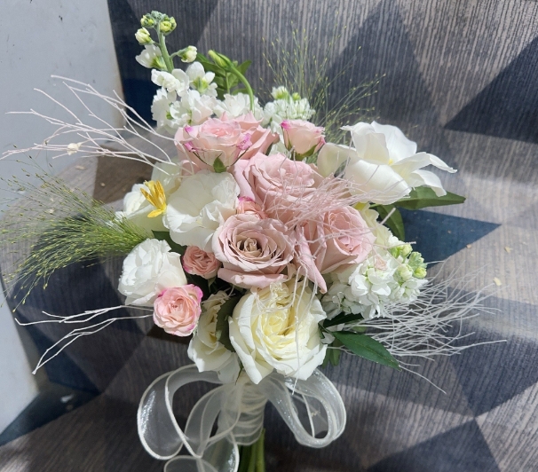 重庆婚庆婚礼插花培训小技巧